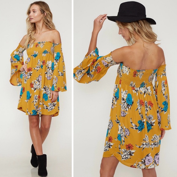 Peach Love California Dresses & Skirts - Off the shoulder floral print dress